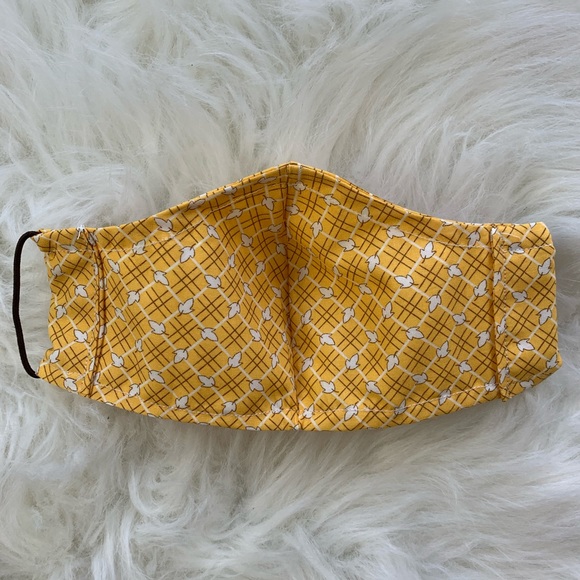 3 for $15 KIDS Fitted fabric face mask reusable - Picture 5 of 10